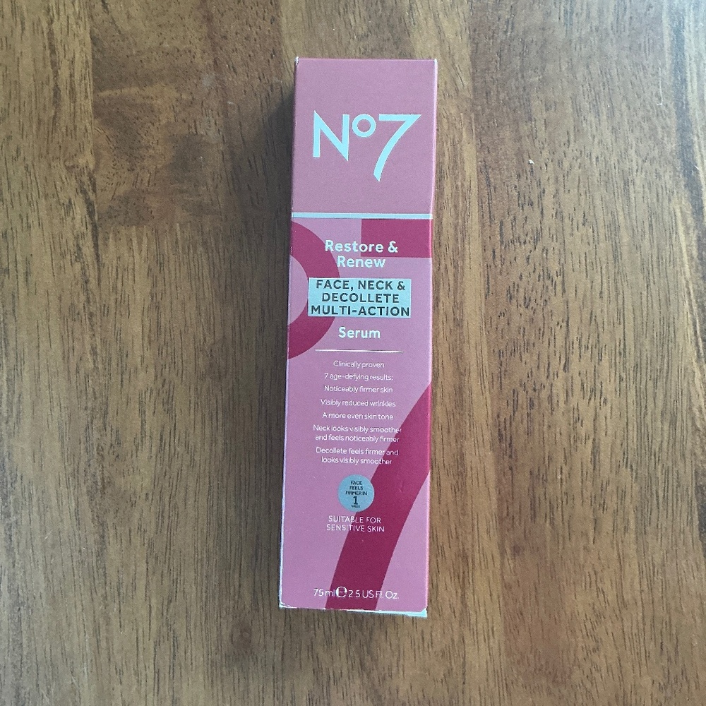 No.7 skin care mix 4 pack - Picture 2 of 5